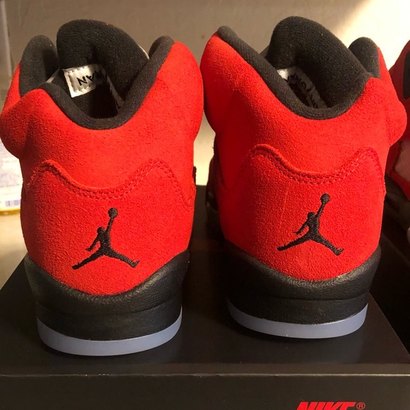 Jordan 5 “Raging Bull / Toro” GS - Picture 4 of 5